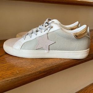 Vintage Havana Flair Star Sneakers